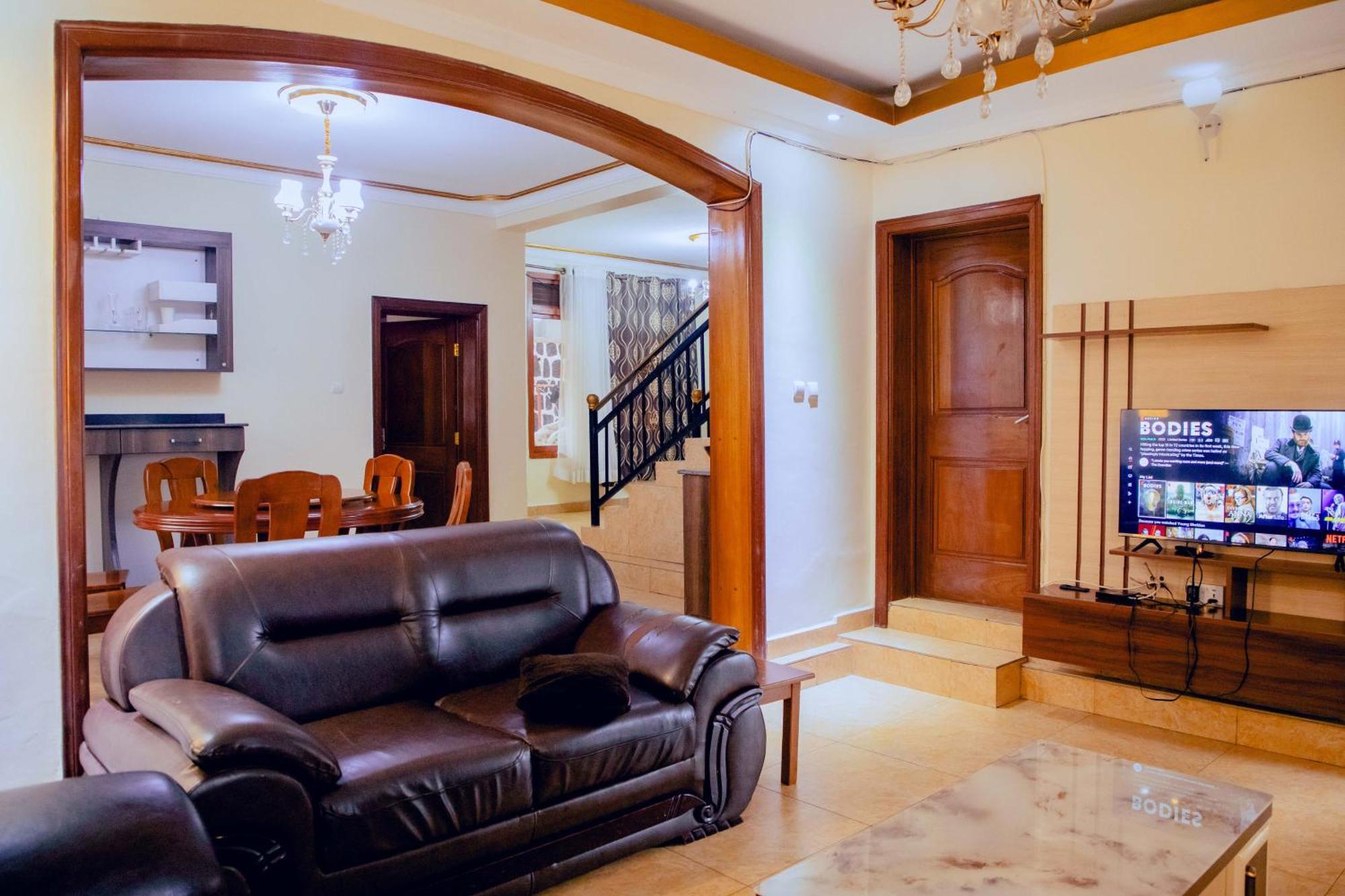 Sunflower Homes Villa Кигали Екстериор снимка