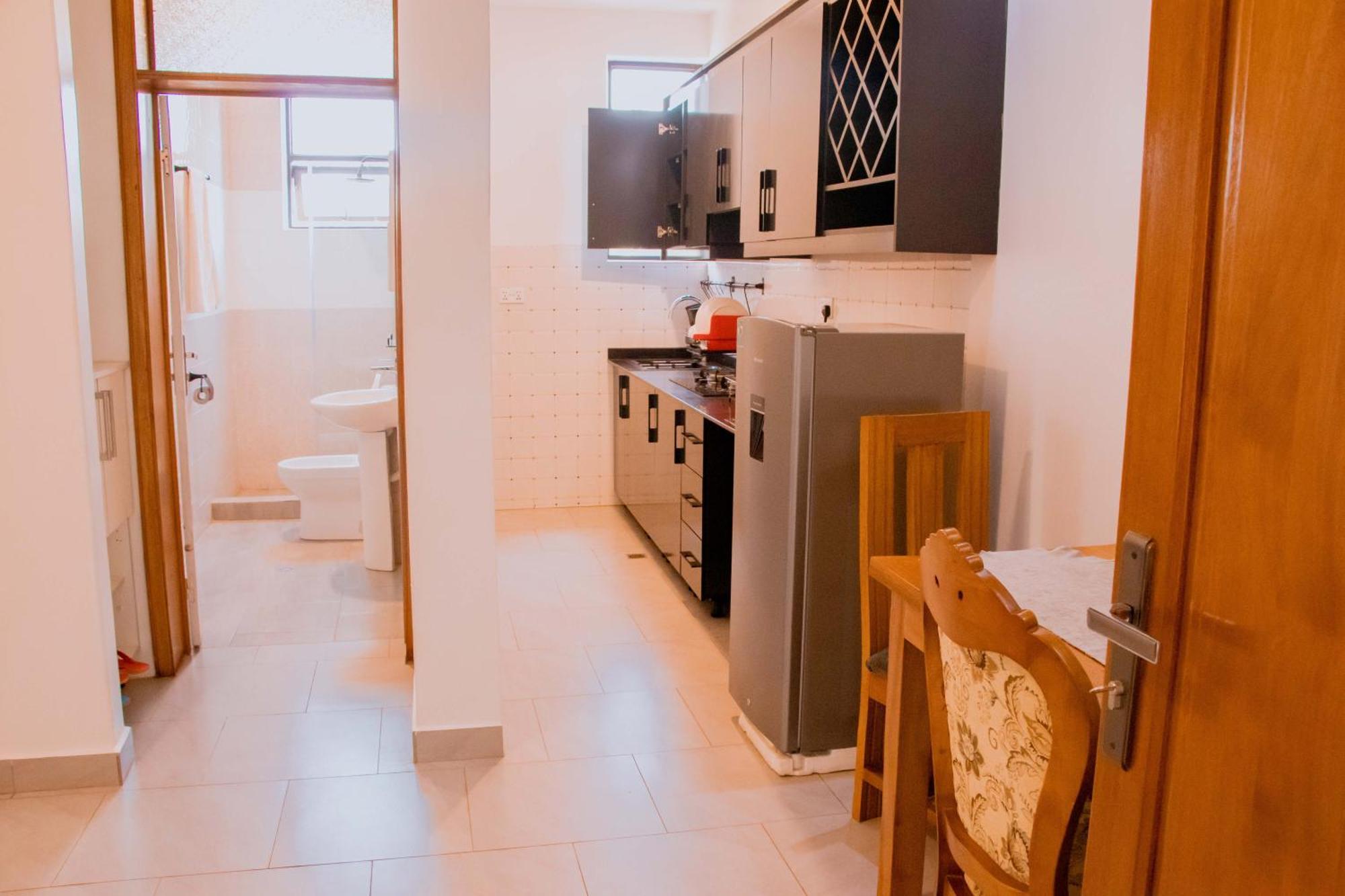 Sunflower Homes Villa Кигали Екстериор снимка