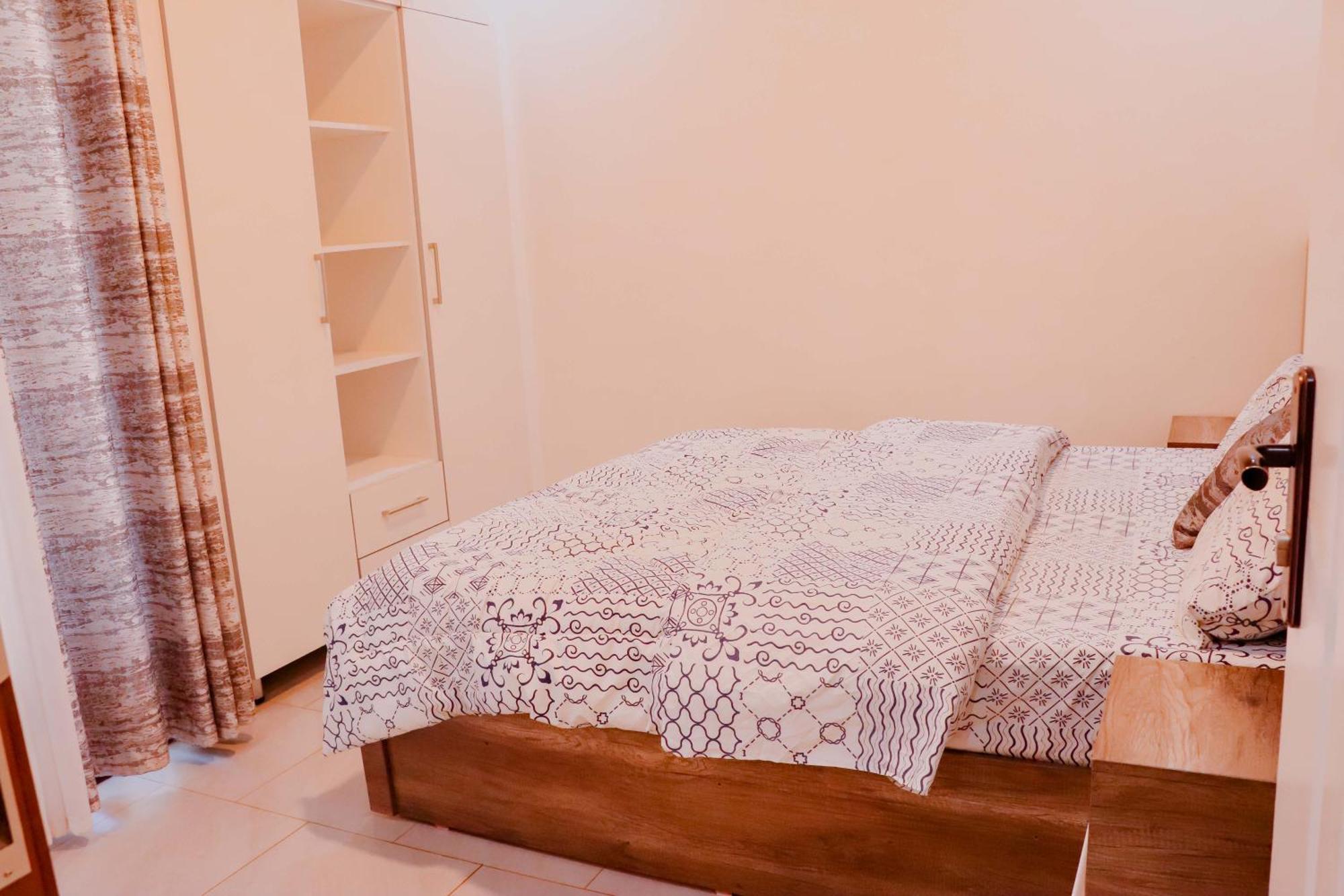 Sunflower Homes Villa Кигали Екстериор снимка